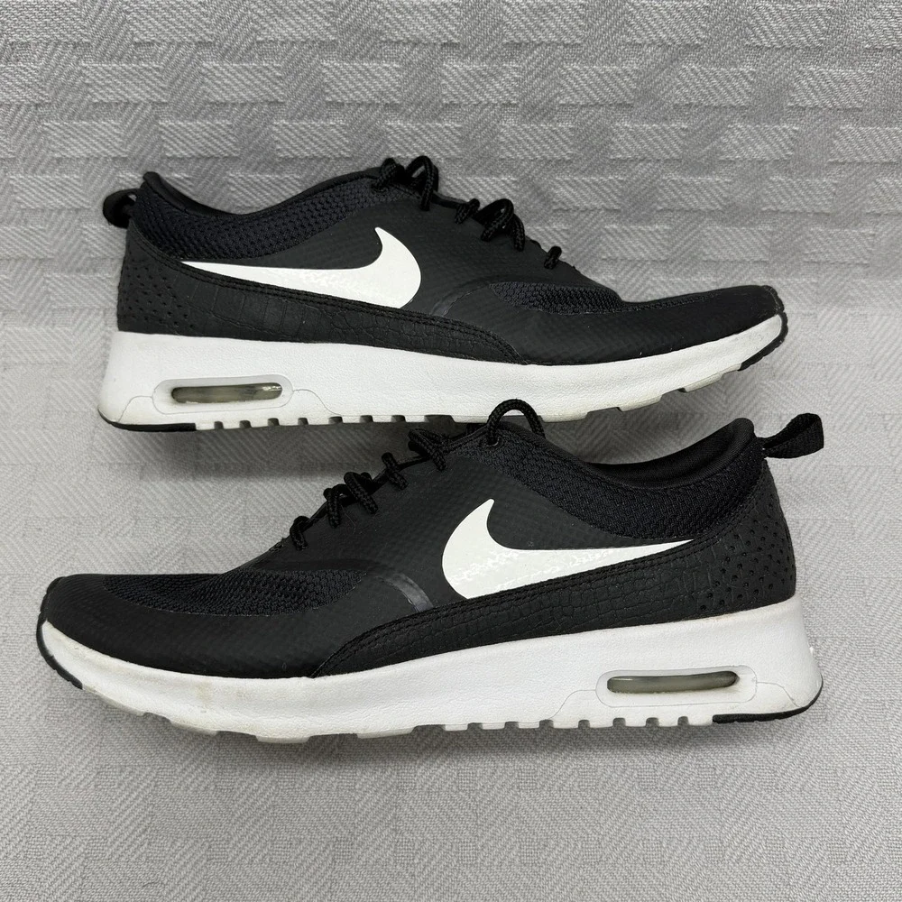 Nike Air Max Thea Shoes Womens Size 7.5‎ Black Mesh Running Cushioned Sneakers